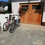 Apartma Pr' Vok Lesce (Upper Carniola)