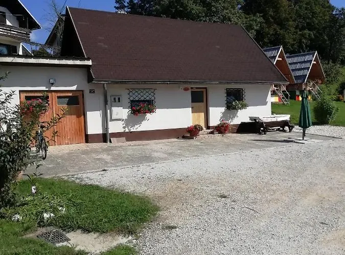 Apartma Pr' Vok Apartament Lesce (Upper Carniola)